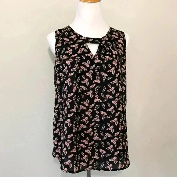 Pleione black feather pattern keyhole sleeveless blouse - Picture 1 of 6